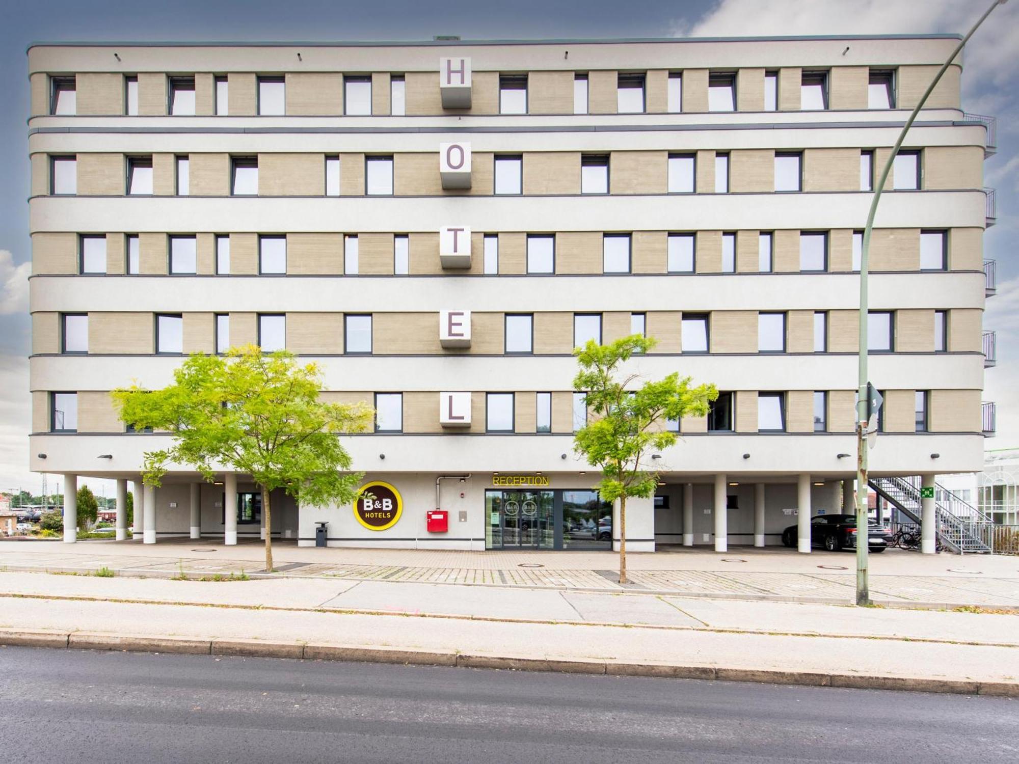 Hotel B&B Hotel Landshut 3*